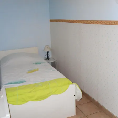 Сasa de vacaciones Maison Charmante A Puycelsi Avec Piscine Privee Et Jardin *