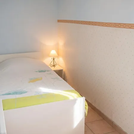 Maison Charmante A Puycelsi Avec Piscine Privee Et Jardin בית נופש Puycelci